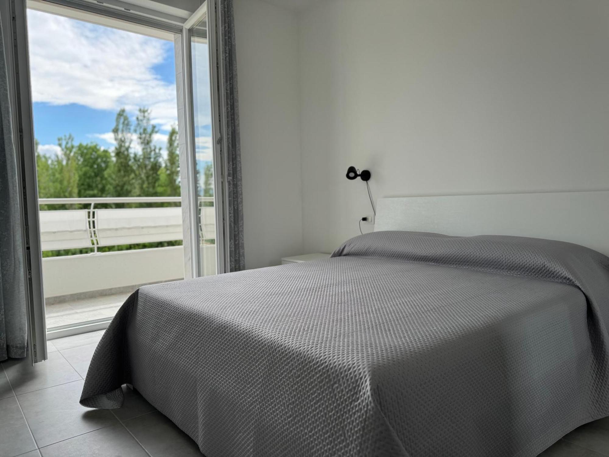 Residence Riva Del Mulino Marina Di Montenero Kültér fotó